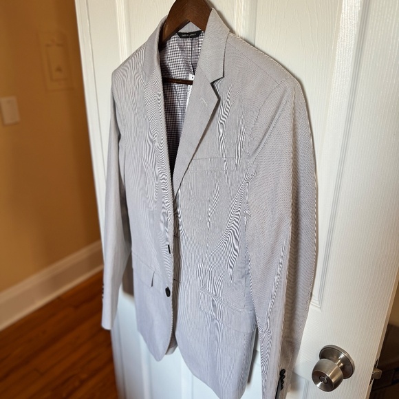 Men’s Suit Jacket / Blazer (38R) | Tailored Slim Fit - Banana Republic - Picture 4 of 10